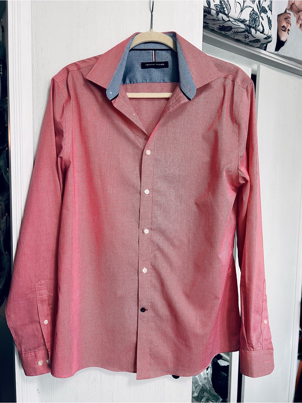 Tommy Hilfiger Slim fit non-iron 15 1/2 Poppy Rose Long Sleeve shirt two toned